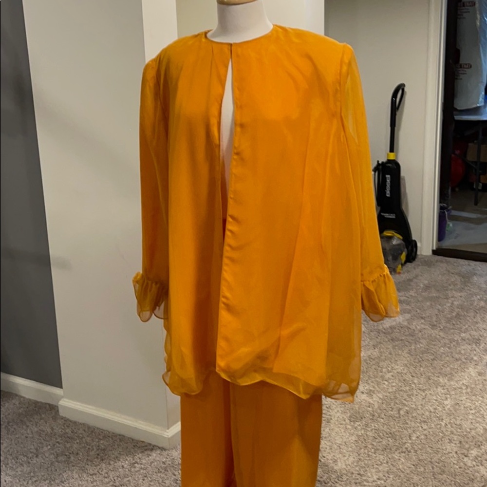 2 Piece Pant Suit